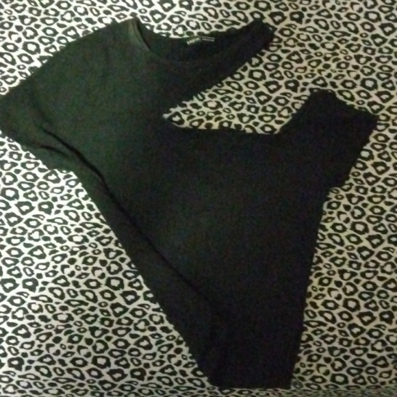 Black asymmetrical shirt/top - Picture 3 of 4